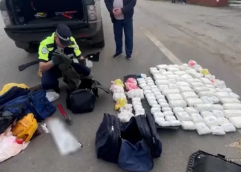 В Челнах задержали наркокурьера с 54 кг мефедрона