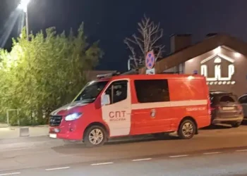 Автоинспекторы наказали москвича, который ездил на фальшивой пожарной машине