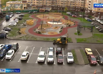 В Казани на месте рухнувшей парковки появился спортивный двор