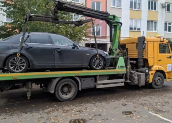 Житель Челнов, накопивший более сотни штрафов, лишился BMW