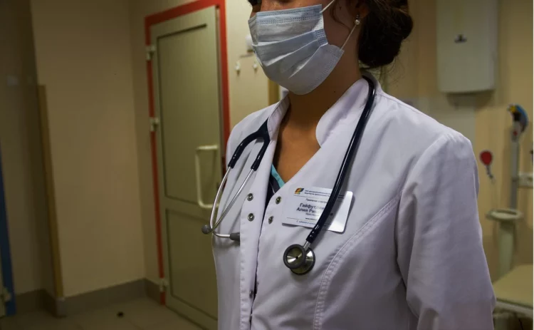 Геронтологи рассказали, какие привычки вредят мозгу