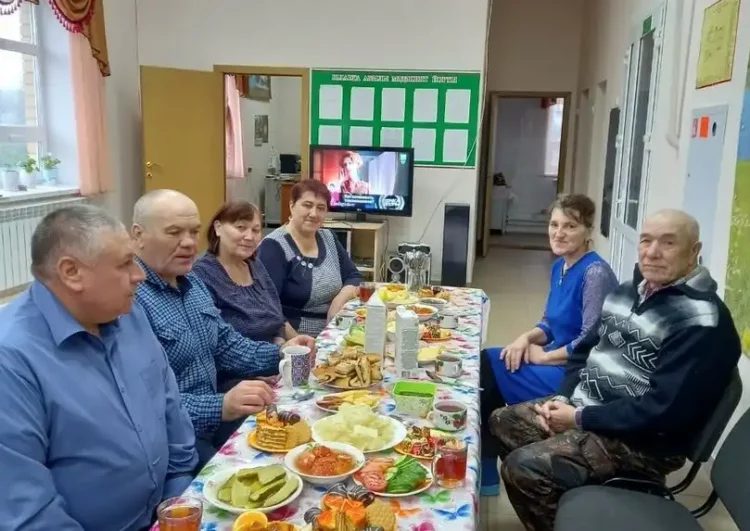 В Татарстане вечером легковушка сбила мужчину на трассе