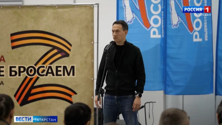 Тимур Нагуманов навестил мобилизованных из Альметьевска