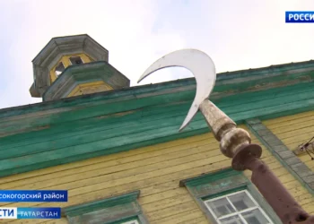 «Сделаем повторные обследования»: специалисты отреставрируют поврежденную ветром старинную мечеть