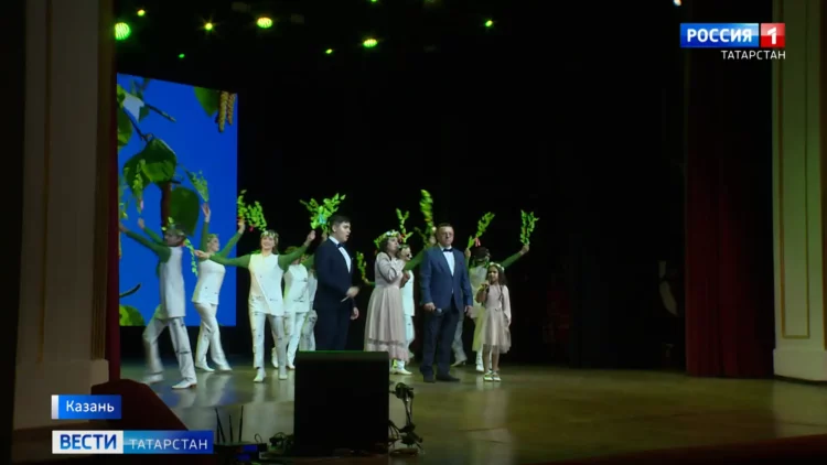 Рустам Минниханов потребовал быть готовыми к ликвидации последствий ЧС