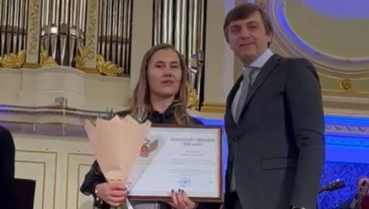 Учитель школы №153 в Казани вошла в десятку лучших учителей России