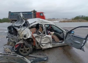 В Татарстане при столкновении иномарки с грузовиком пострадала семья с двумя детьми