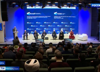 «У каждого своя культура и традиции»: экспертный клуб «Валдай» в Казани обсудил точки единения нации