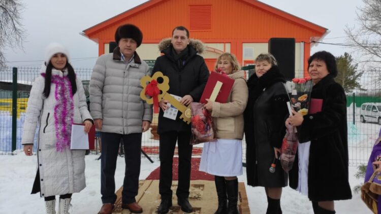 В селе Большой Сухояш по нацпроекту открыли новый ФАП