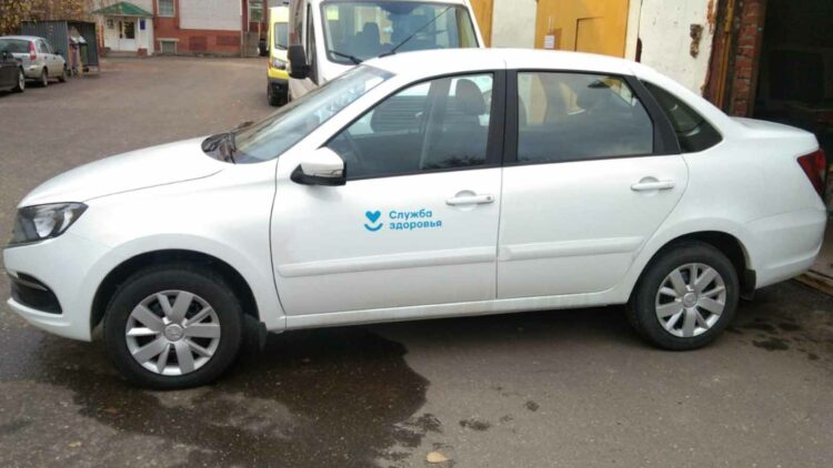 В Татарстане пять ЦРБ по нацпроекту получили автомобили