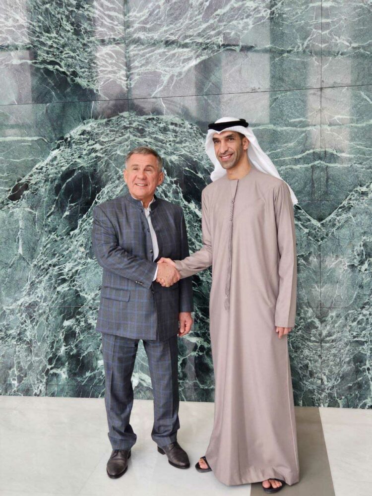 Минниханов встретился с госминистром по вопросам внешней торговли ОАЭ