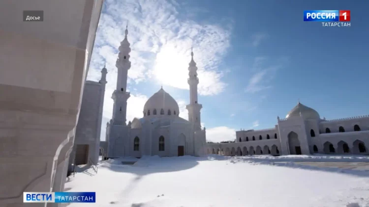 Минниханов открыл международный форум ЮНЕСКО