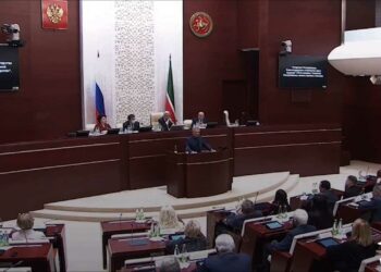 Госсовет РТ поддержал новое название должности руководителя Татарстана — “Глава – Раис Республики Татарстан”