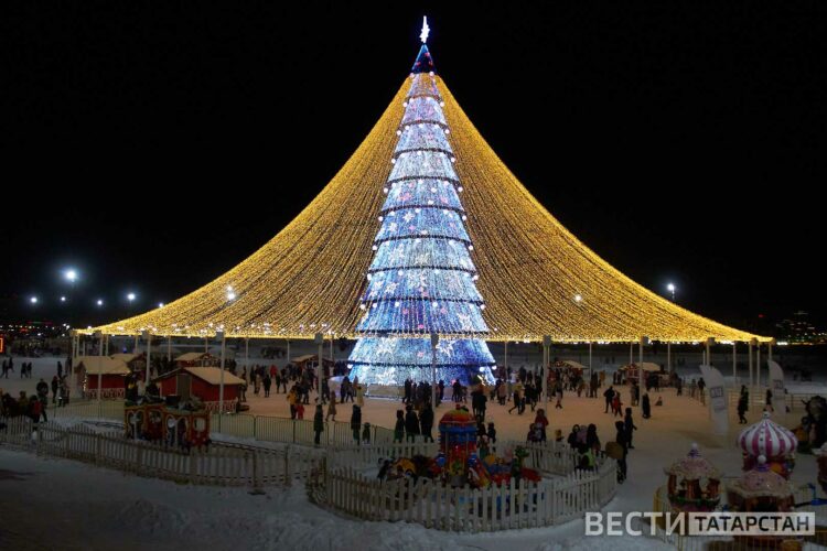 В Казани 20 декабря откроют главную елку у Чаши