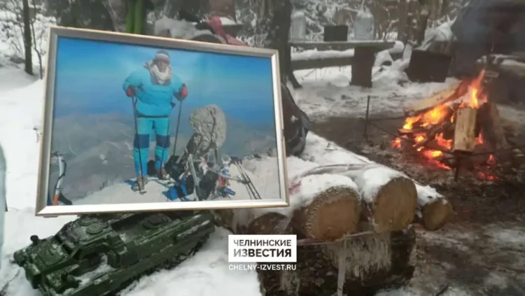 Челнах создали поляну памяти детского врача Николая Зотова