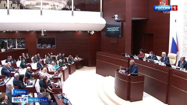В Татарстане переименовали должность руководителя республики на «Глава — Раис»