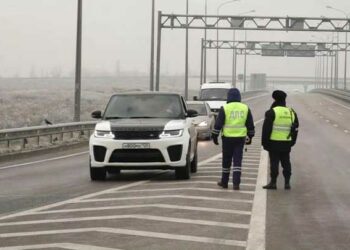 Автомобильное движение по Крымскому мосту возобновлено после перерыва