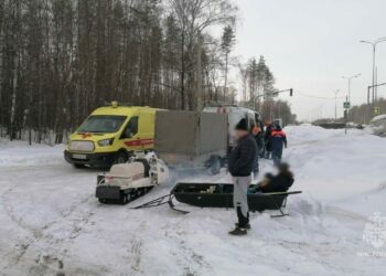 У озера Лебяжье в Казани лыжница упала и сломала ногу