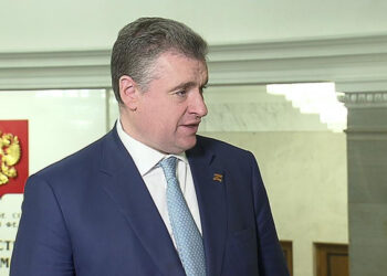 Слуцкий: в ООН должны дать оценку «признаниям в блефе» Меркель и Олланда