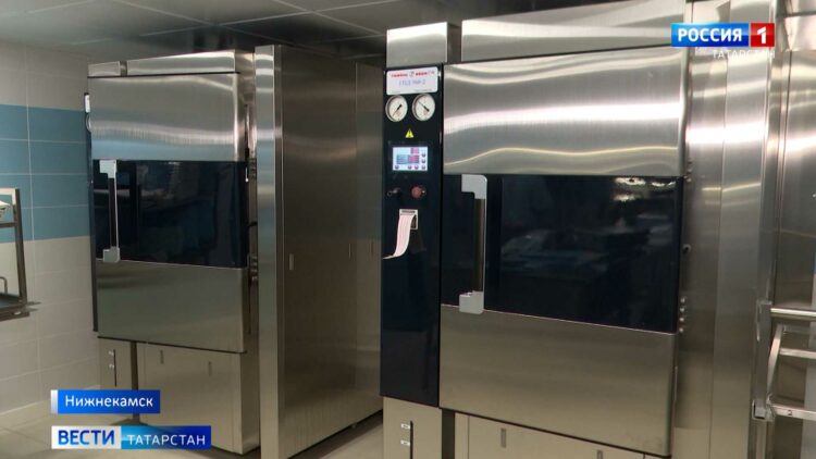 В Казани 96 врачей получили ключи от квартир в микрорайоне М-14