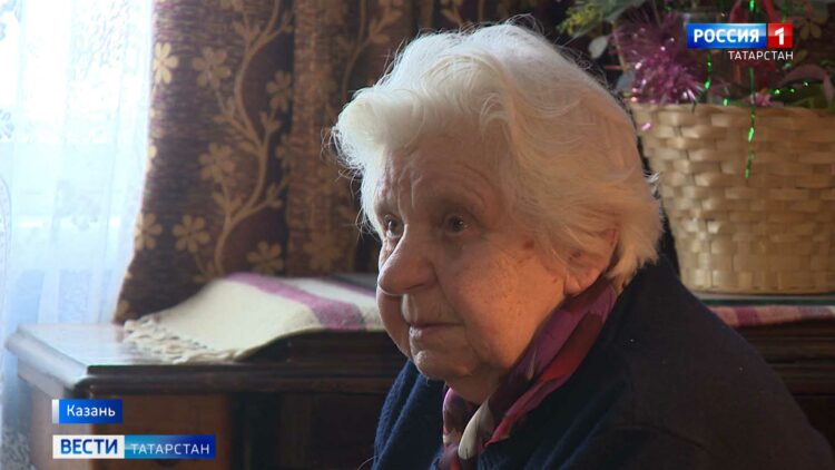 Блокадница вспоминает слова матери: «Доченька, попей хоть водички. Прости, мне нечего тебе дать кушать»