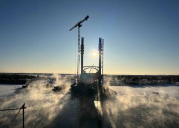 Марат Хуснуллин рассказал о строительстве трассы М12, несмотря на мороз