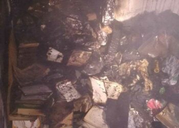 В Казани госпитализировали мужчину после пожара в квартире