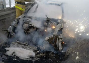 В Пестречинском районе на трассе загорелась BMW