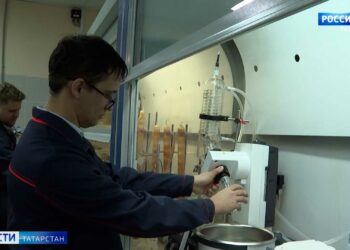 Василю Шайхразиеву показали конноспортивную школу в Муслюмове