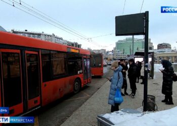 Власти Казани заявили о нехватке водителей и кондукторов общественного транспорта