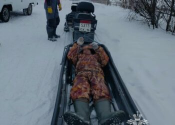 В Васильево со льда Волги спасли рыбака, который сам не смог дойти до берега