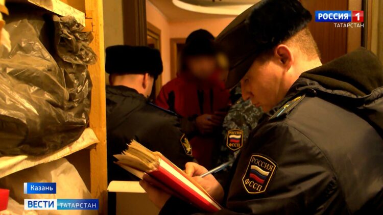 «Мы по-прежнему отмечаем высокую нагрузку»: приставы Татарстана за год арестовали 6 млрд рублей