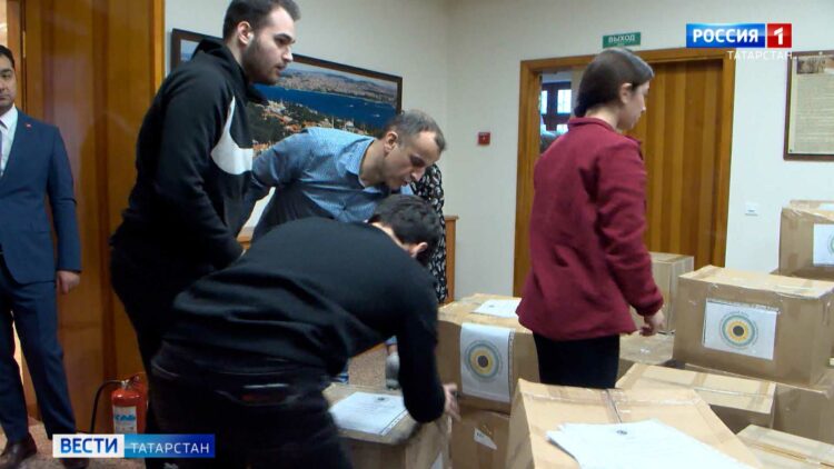 В аэропорту Казани открылся Центр приема гумпомощи для пострадавших от землетрясения в Турции