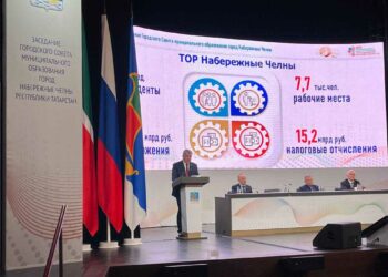 Рустам Минниханов прибыл с рабочим визитом в Набережные Челны