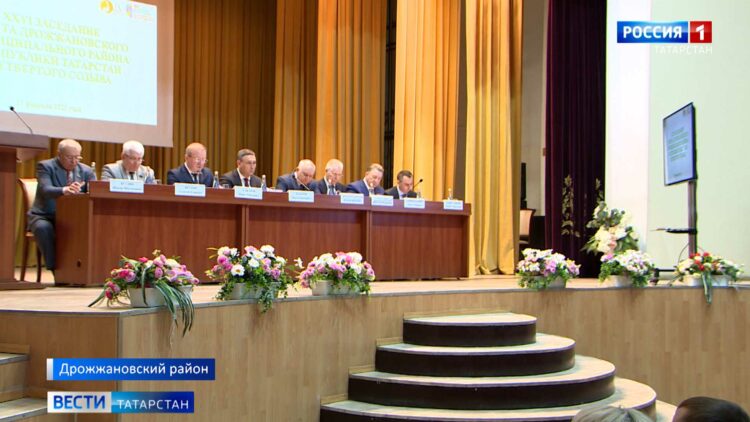 Новые рабочие места, привлечение кадров и инвестиций: в Дрожжановском районе обозначили задачи