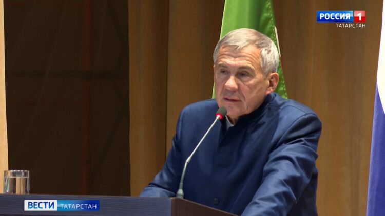 Рустам Минниханов указал на болевые точки Рыбно-Слободского района