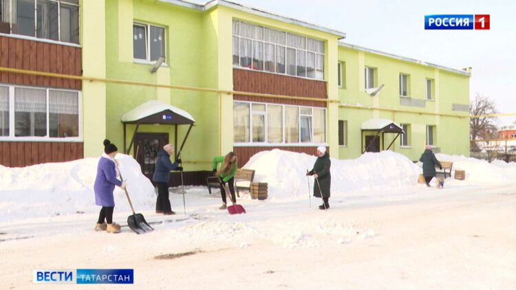 В Татарстане почтили память создателя первой кафедры медицины катастроф Шамиля Каратая