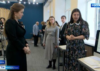 Василю Шайхразиеву показали конноспортивную школу в Муслюмове