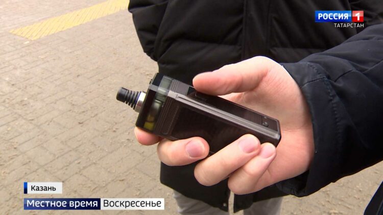 «Ребенок ухитряется, но ответственность родителей должна быть высокая»: в России могут запретить вейпы