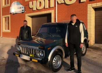 В Татарстане предприниматель подарил «Ниву» танкисту