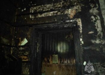 В Чистополе из-за курения произошел большой пожар в многоквартирном доме