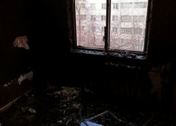 В Челнах спасли мужчину, который отравился дымом при пожаре
