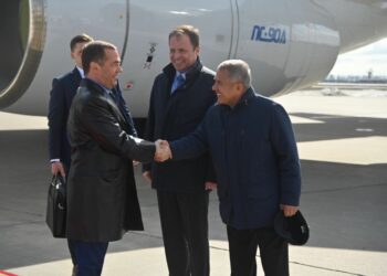 Дмитрий Медведев прибыл в Казань с однодневным рабочим визитом