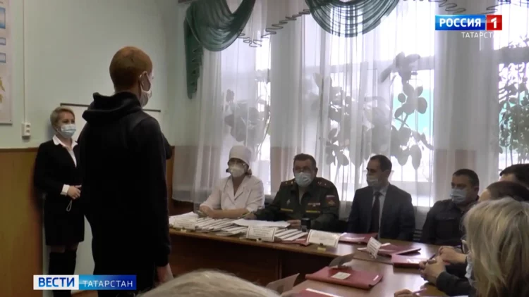 Военкомат Бугульмы приглашает местных обновить данные