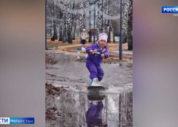 В ботаническом саду Казани зацвели подснежники