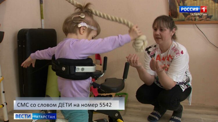 Настя Гармонова с хронической глухотой нуждается в вашей помощи