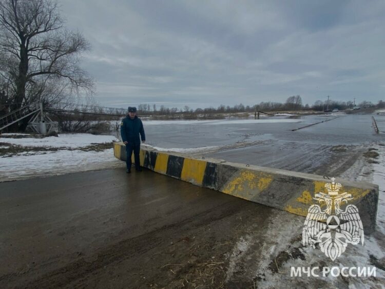 В Новошешминском районе подтопило низководный мост