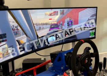 В Казани прошел финал фиджитал-гонок на льду и симуляторах