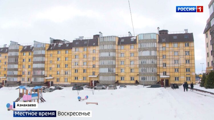«А если рухнет?!»: жители новостройки в Азнакаево боятся оказаться под завалами дома