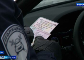 Сроки водительских удостоверений продлили на 3 года